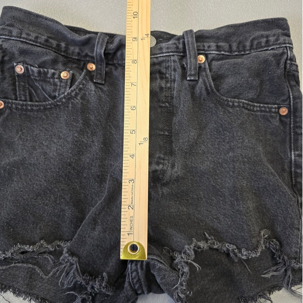 Levis 501 Womens W25 Black Distressed Cutoff Shorts High Rise Denim - Picture 10 of 11